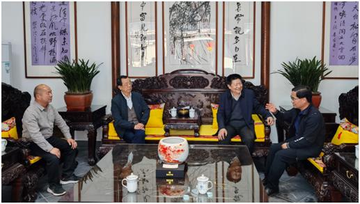 呂繩振、李磊一行蒞臨十里長山文化旅游產(chǎn)業(yè)園視察調(diào)研